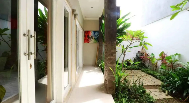 Pulasari Homestay & Villa
