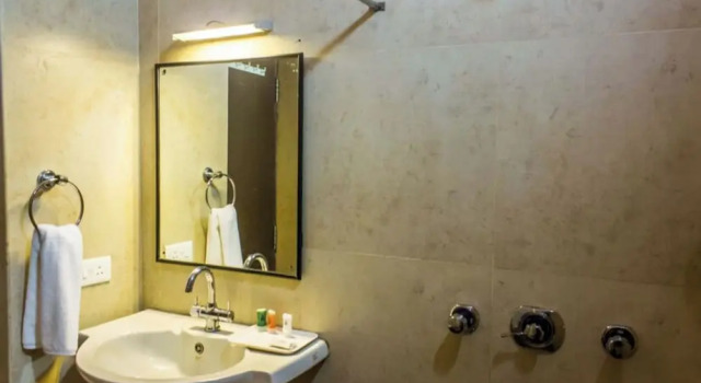 Люкс Premium с видом на озеро Goldfield Club & Lake Resort, Kumarakom