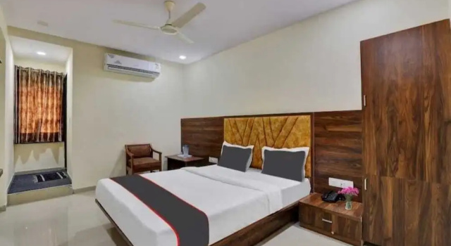 Двухместный номер Deluxe Hotel Neelkamal