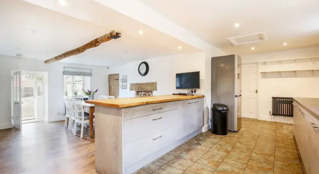 Rustic Cotswolds Farmhouse by Burford