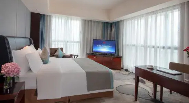 Люкс Executive Fuqinglong Huatian Holiday Hotel