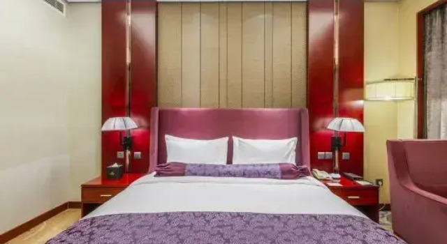 Люкс Deluxe Shenghe Regent Hotel