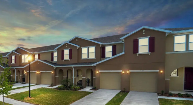Four Bedroom Sleeps 10 w Gameroom 5152a, Varaa Huoneisto Kissimmee Kissimmee
