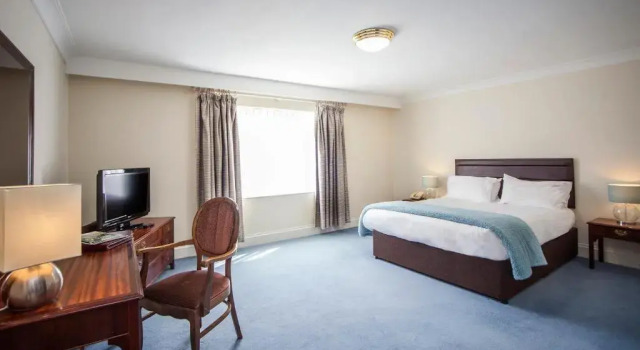 Двухместный номер Executive The Walnut Tree Hotel