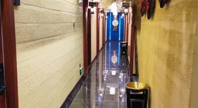 Zhaotong Yuting Lanshe Homestay (Shenggenshanshui Branch), Boek Hotel Hotels in Zhaotong met parkeren, Parkeren