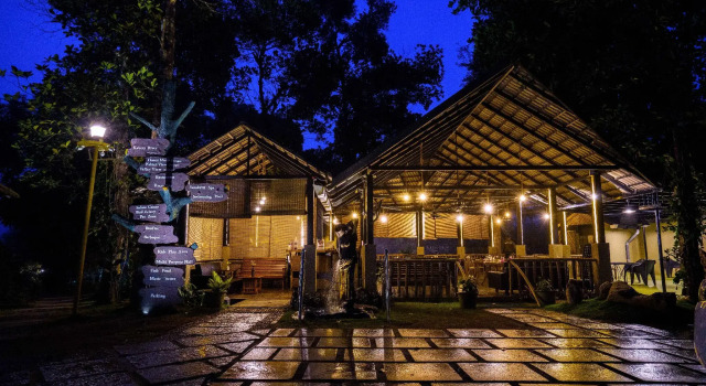 Kuruva Island Resort And Spa, Забронировать Курортный отель Курортные отели штата Кералы, Курортный отель