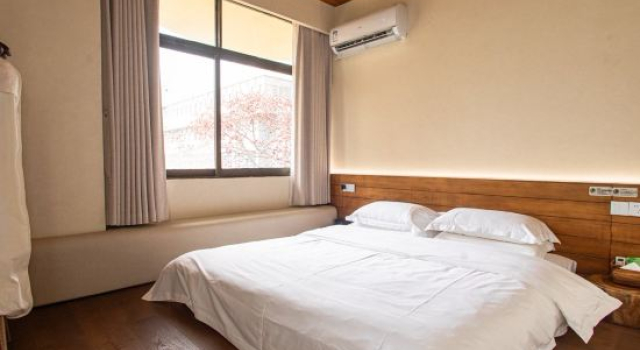 Люкс Deluxe с 2 комнатами Tangxing Lane Chinese Inn (Longyan South Road Food Street The Mixc)
