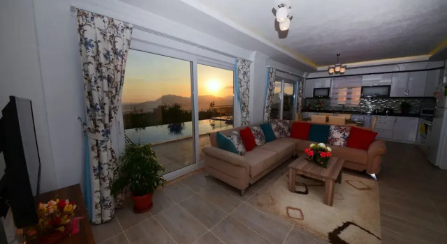KAL4800 Villa Utku 3 Bedrooms, Забронировать Вилла Отели провинции Антальи с парковкой, Парковка