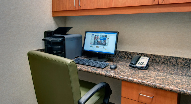 Hampton Inn and Suites Astoria