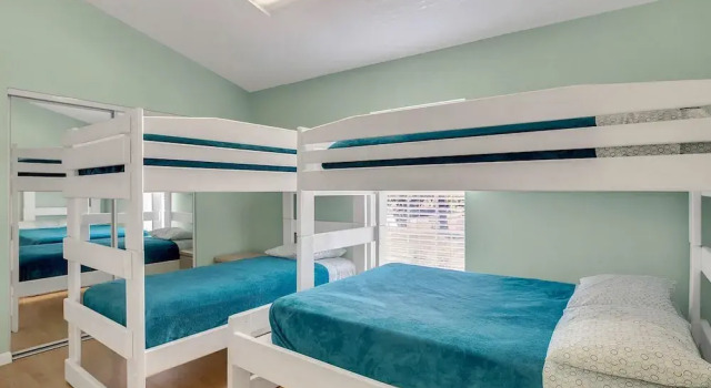 Group-Friendly Tarpon Springs Duplex by RedAwning, Reserva ahora Hotel Tarpon Springs Condado de Pinellas