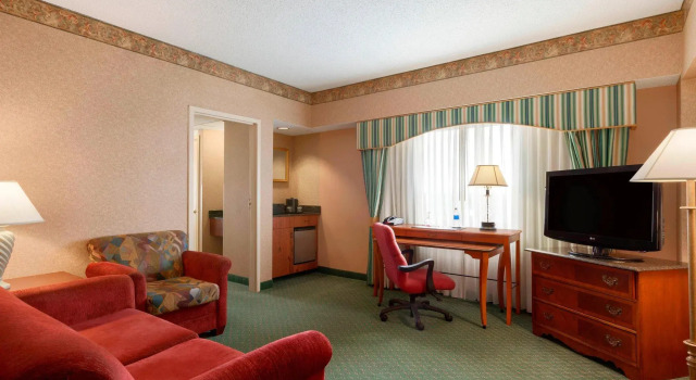 Doppel Suite 2 Schlafzimmer Radisson Hotel Cedar Rapids