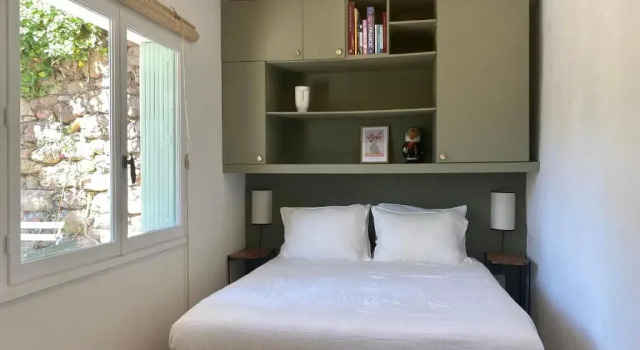 Gîte Le Palmier - Perfectly located cosy studio with private garden, Rezerwuj Hotel Puissalicon Hérault