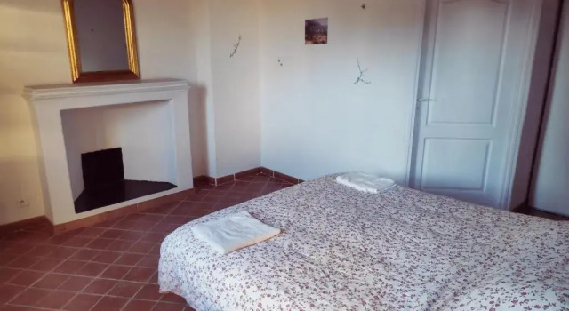 Mas Le Petit Nizon, Rezerwuj Hotel Saint-Laurent-des-Arbres Gard