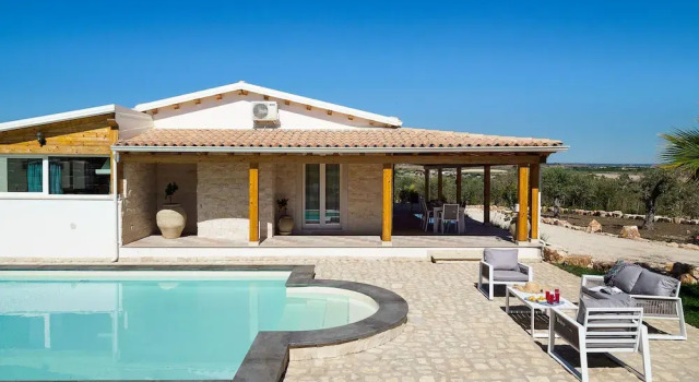 Villa Kika, Book Villa Sommerhuse i Sicilien, Hytte