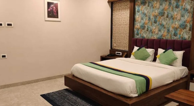 Номер Deluxe Lemon wood suites