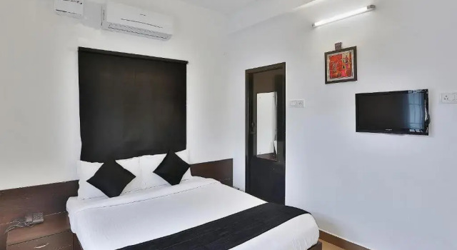 Номер Standard OYO 5328 Cloud 7 Serviced Apartements
