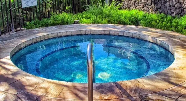 Апартаменты Kamaole Sands 6-107 1 Bedroom Condo