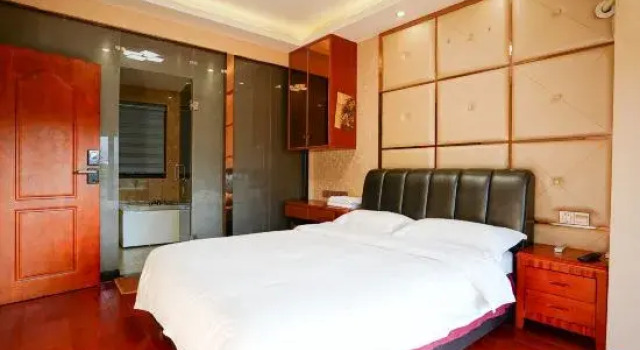 Люкс Deluxe Dapeng Yuanshanhai Baogeli Vacation Hotel Shenzhen