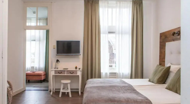 Люкс Hotel van Renenpark