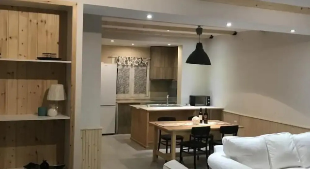 Stathis Home