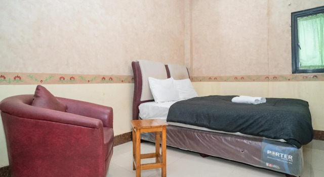 Hotel Transit Nusa Indah RedPartner, Prenota Hotel Hotel a Tangerang con parcheggio, Parcheggio