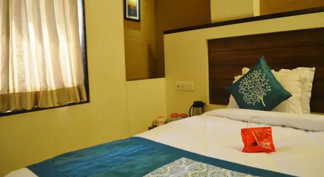 OYO 2430 Hotel Apex, Rezerwuj Hotel Ankleshwar Gujarat
