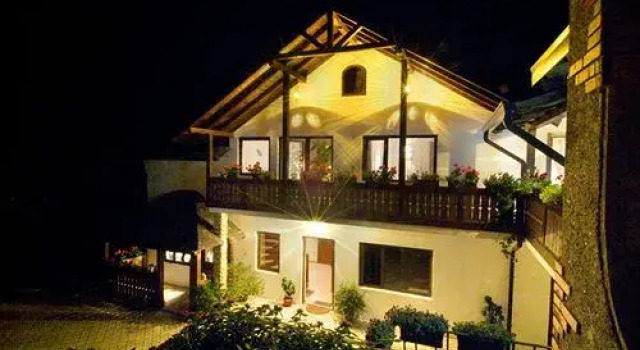 Hildes Residence