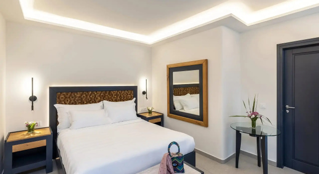 Номер Standard (соседнее здание) Petinos Hotel