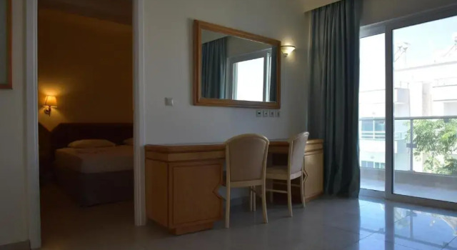Апартаменты c 1 комнатой Bristol Sea View Apartments