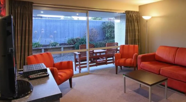 Номер Executive 388 Tay Motel