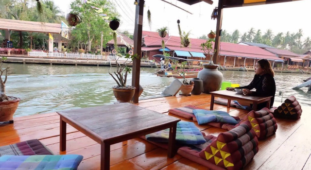Baan Pitumata Amphawa, Varaa Hotelli Amphawa Samut Songkhram