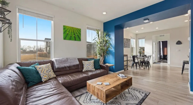 Коттедж Modern & Stunning Home Near Breweries and Old Town!