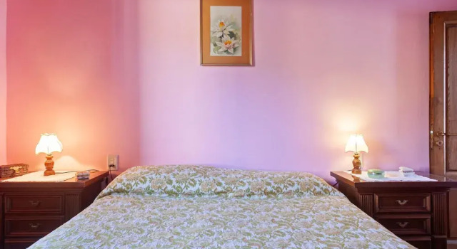 Vintage Holiday Home in Greve in Chianti With Terrace, Забронировать Отель Греве-ин-Кьянти Кьянти