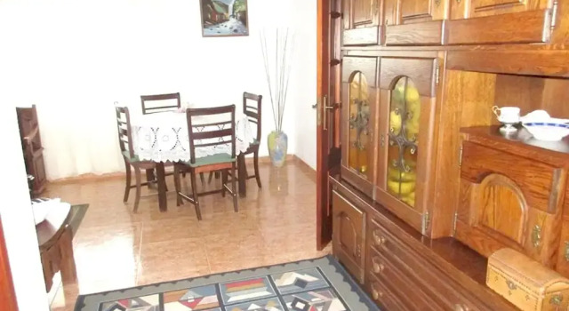 House with 3 Bedrooms in Sobral de Monte Agraço, with Enclosed Garden And Wifi, Rezervovat Hotel Hotely v Oeste s parkováním, Parkování
