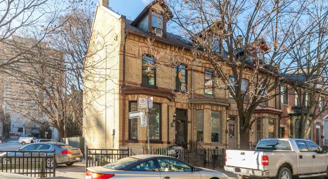 Rooms in Downtown Heritage House, Varaa Hotelli Toronto 