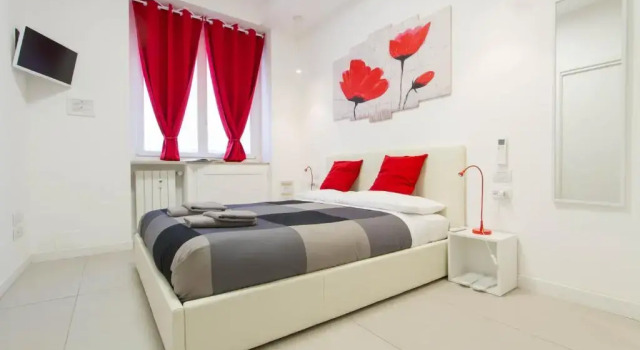 Metro Plaza Apartment -Buenos Aires, Book Apartment Hotels in Milan with Parking, near Pasteur, Parking