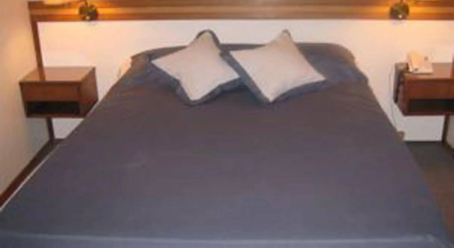 Hotel Continental, Rezervați Hotel Hoteluri în Montevideo cu parcare, aproape de Cagancha Square, Parcare