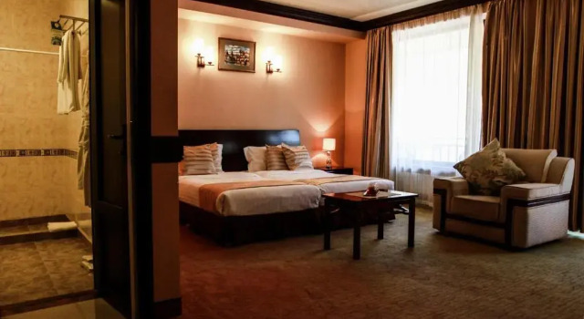 Люкс Senior Best Western Plus Paradise Hotel Dilijan