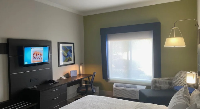 Двухместный номер Standard Holiday Inn Express Hotel & Suites Dallas NE - Allen by IHG