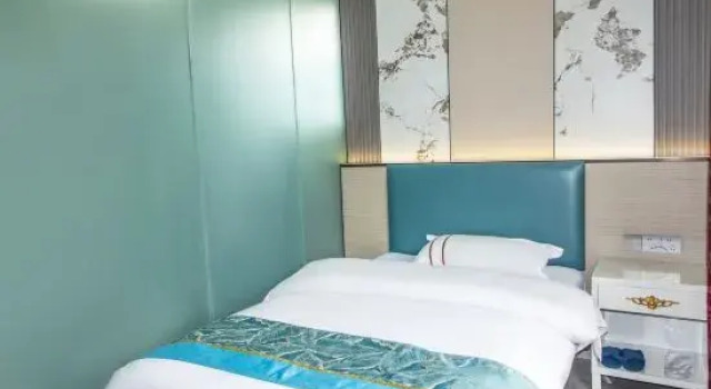 Люкс Comfort Guiyuan Business Hotel