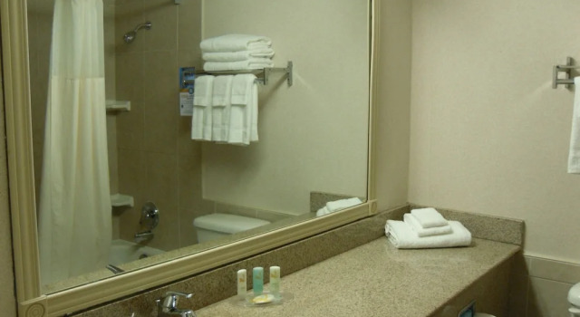 Номер Deluxe Quality Inn Owen Sound