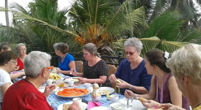 Ryan Residence & Restaurant, Забронировать Отель Отели Западной провинции 3 звезды, 3*