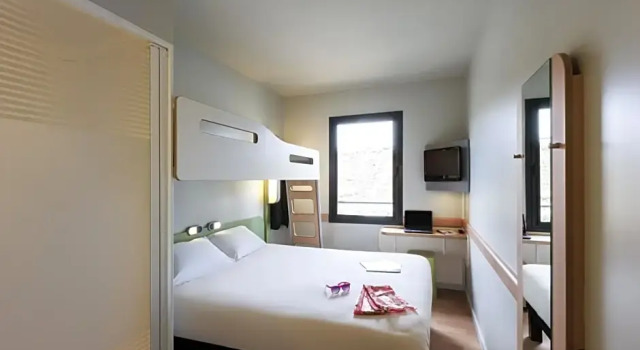 Двухместный номер Standard Ibis Budget Valencia Alcasser