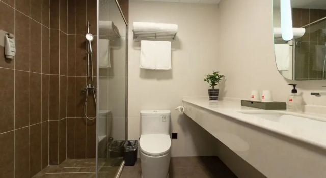 Номер Superior Ibis Guanyun Kowloon Port Water Street Hotel