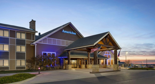 AmericInn by Wyndham Laramie Near University of Wyoming, Забронировать Отель Ларами Вайоминг