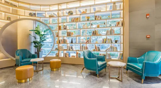 Atour Hotel Jiaxing South Lake