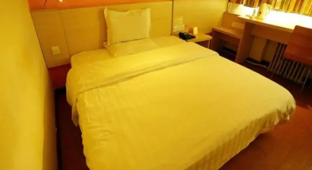 7 Days Inn Xinghua Changan Central Road Zhengbanqiao Former Residence Branch, Book Hotel Hotels in Xinghua with Parking, Parking