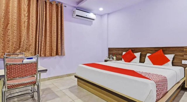 Super OYO Flagship Hotel Mickey Mouse