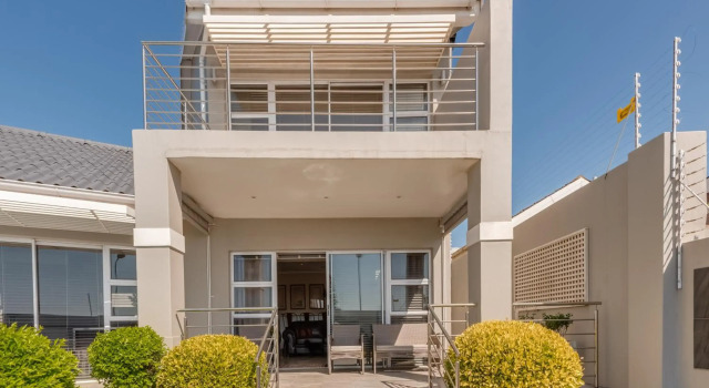 Harbour Cottages, Humewood, Book Hotel Hoteller i Humewood med pool, Swimmingpool