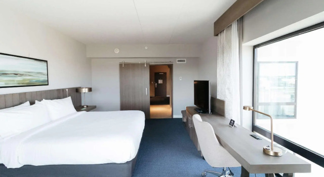 Четырёхместный полулюкс Hilton Garden Inn Madison Sun Prairie